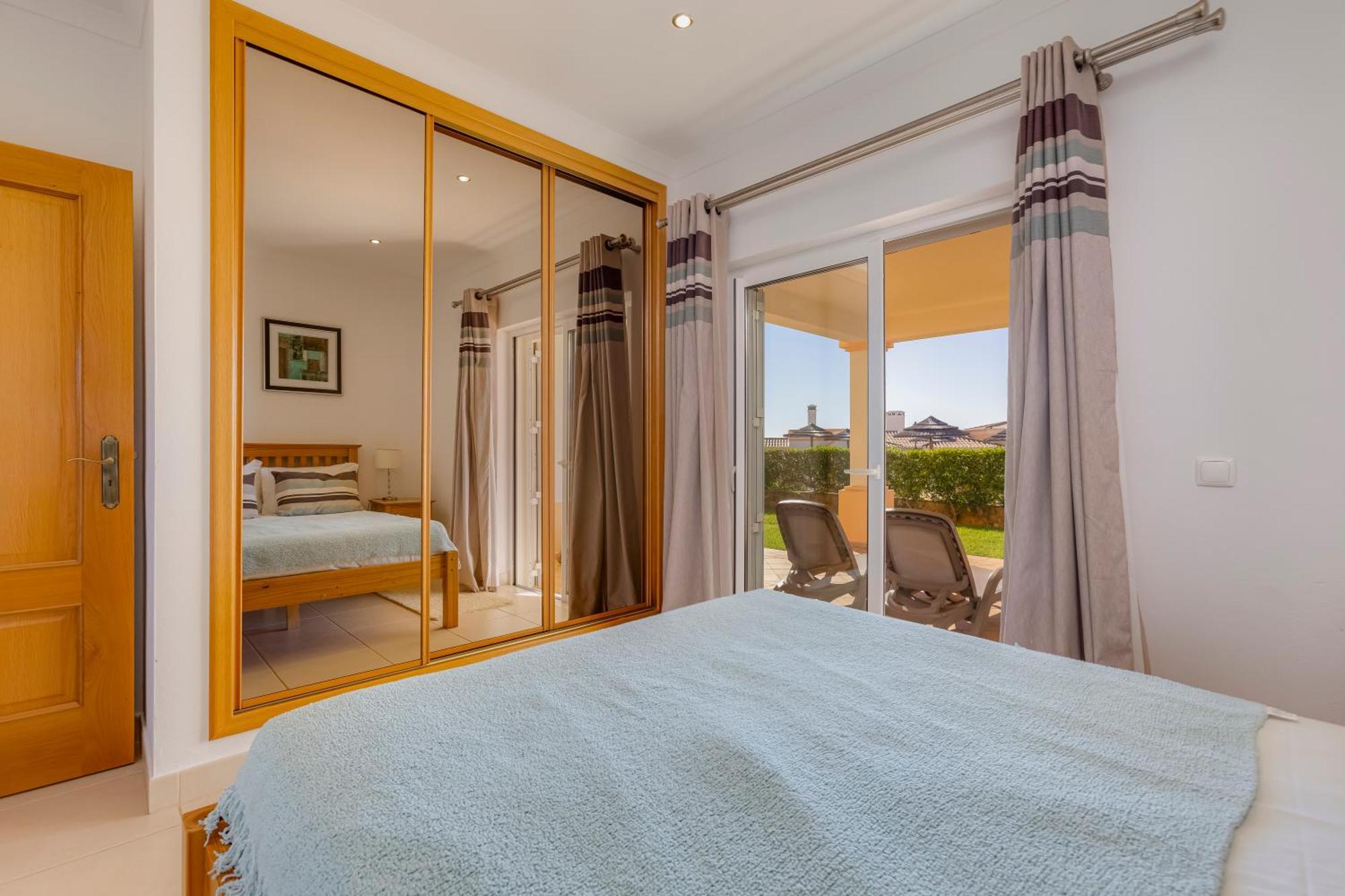 The View - Santo Antonio Villas, Golf & Spa Salema Exterior foto