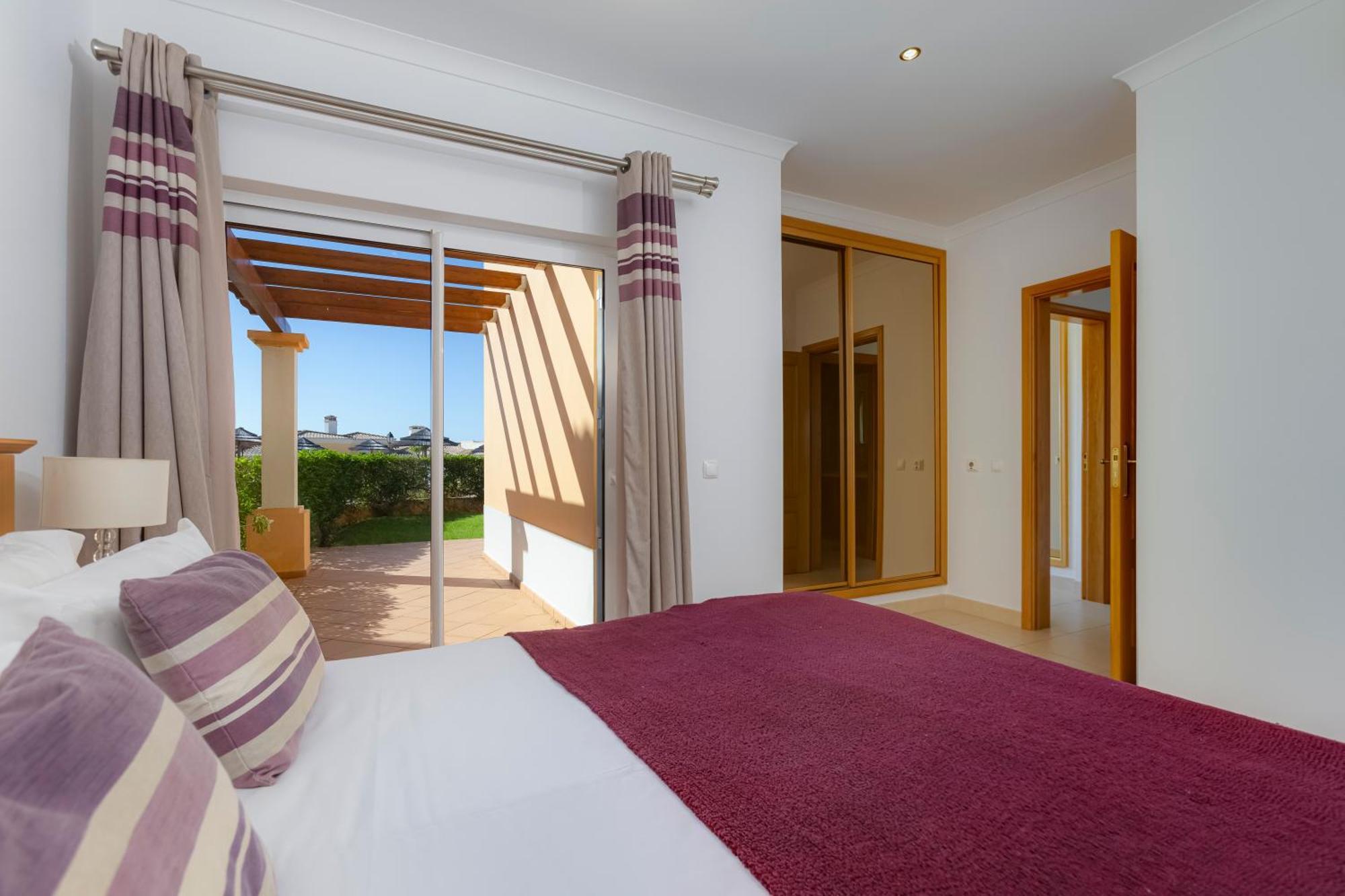 The View - Santo Antonio Villas, Golf & Spa Salema Exterior foto